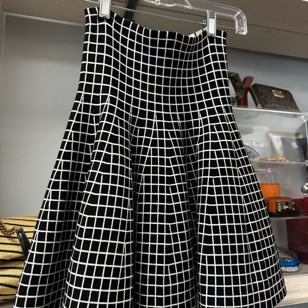 Vertigo Fit & Flare Grid Skirt – Size M - Picture 2 of 5